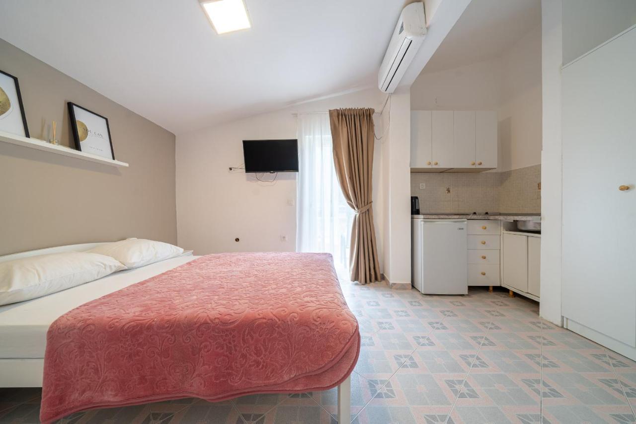 Ana Appartement *